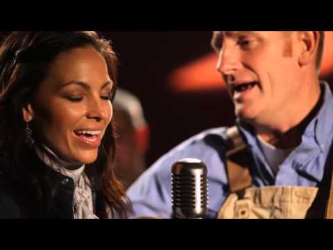 A Farmhouse Christmas DVD