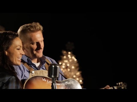 A Farmhouse Christmas DVD